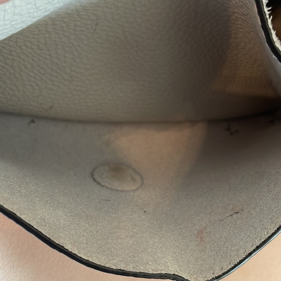 Lightly use leather Rebecca Minkoff bag - Picture 6 of 7